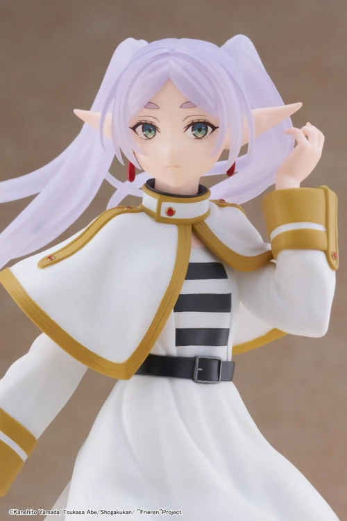 Figurka Frieren z Frieren Beyond Journey's End Coreful ver. 18 cm