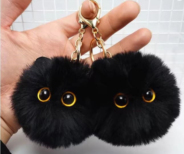 Breloczek pluszowy puszysta kocia kulka 8cm