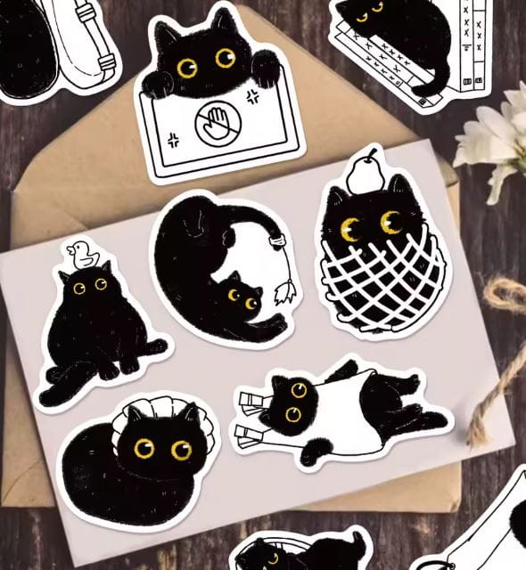 Naklejki winylowe Wlepy Szczęśliwy czarny kotek 50 sztuk Stickerbomb