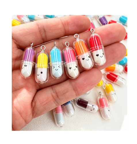 Zawieszka żywiczna do breloka Tabletki Kapsułki Kawaii MIX kolorów 5 sztuk