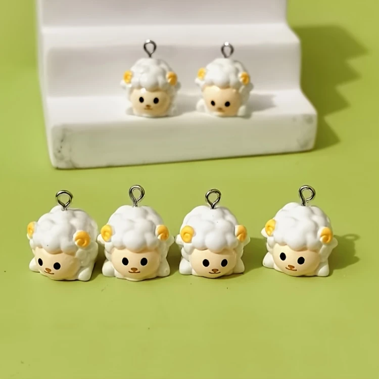 Zawieszka żywiczna do breloka Puszyste owieczki kuleczki Kawaii 2 sztuki