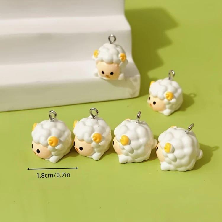 Zawieszka żywiczna do breloka Puszyste owieczki kuleczki Kawaii 2 sztuki
