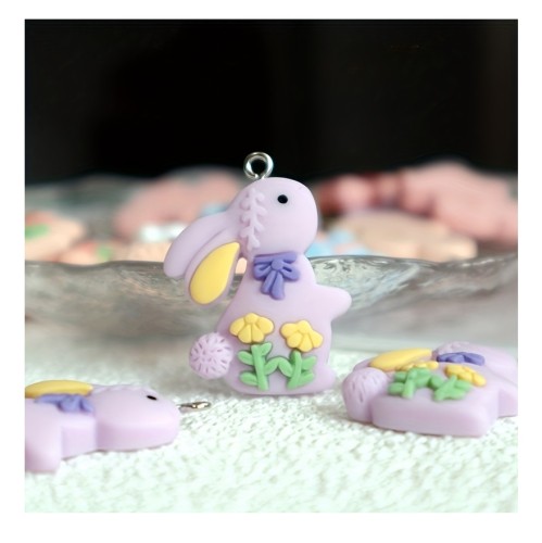 Zawieszka żywiczna Charms Fioletowy króliczek z kokardą Kawaii 2 sztuki