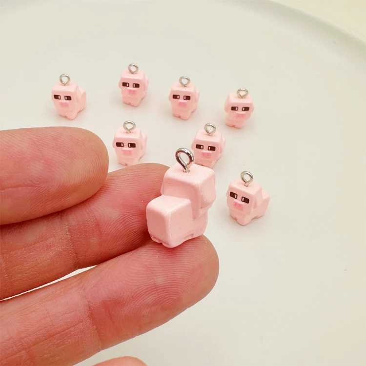 Zawieszka żywiczna Charms Pikselowe świnki Minecraft Kawaii2 sztuki