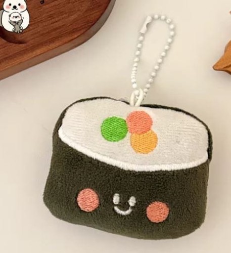 Brelok pluszowy sushi z wodorostów kawaii