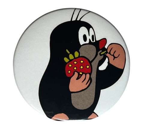 Przypinka button badzik badge Krecik z truskawką The Little Mole 58mm
