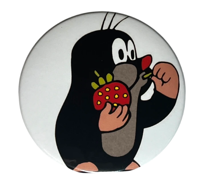 Przypinka button badzik badge Krecik z truskawką The Little Mole 58mm