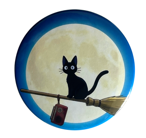 Przypinka button badzik badge Jiji Podniebna Poczta Kiki Ghibli ver. 1 58mm