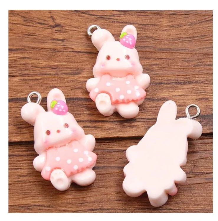 Zawieszki żywiczne Charms Różowy króliczek w sukience Kawaii 2 sztuki