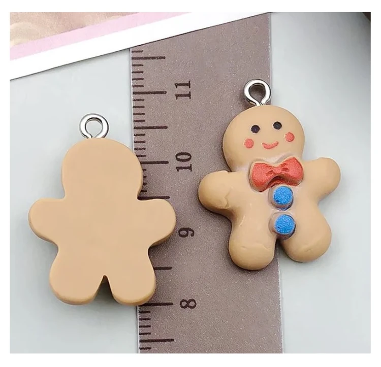Zawieszki żywiczne Charms Piernikowe ludziki Ciastek Kawaii 2 sztuki