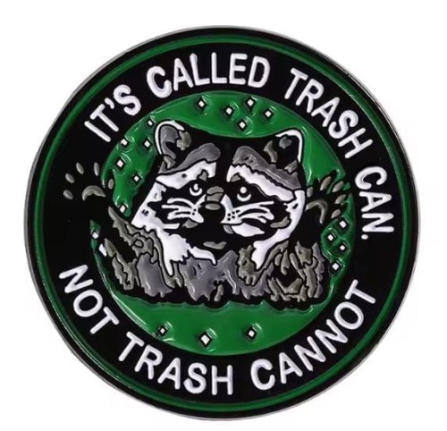 Przypinka emaliowana metalowa PIN Trash Panda