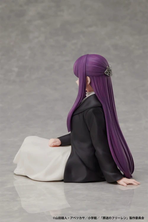 Figurka Fern z Frieren Beyond Journey's End 11 cm