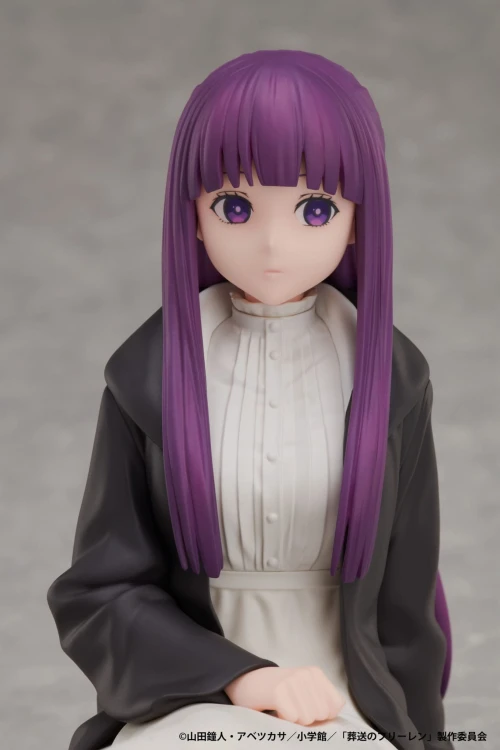 Figurka Fern z Frieren Beyond Journey's End 11 cm