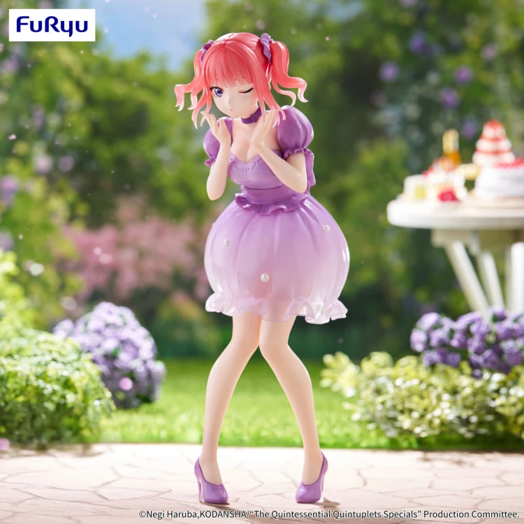 Figurka Nakano Nino z Sposób na pięcioraczki Pastel Dress Ver. 21 cm