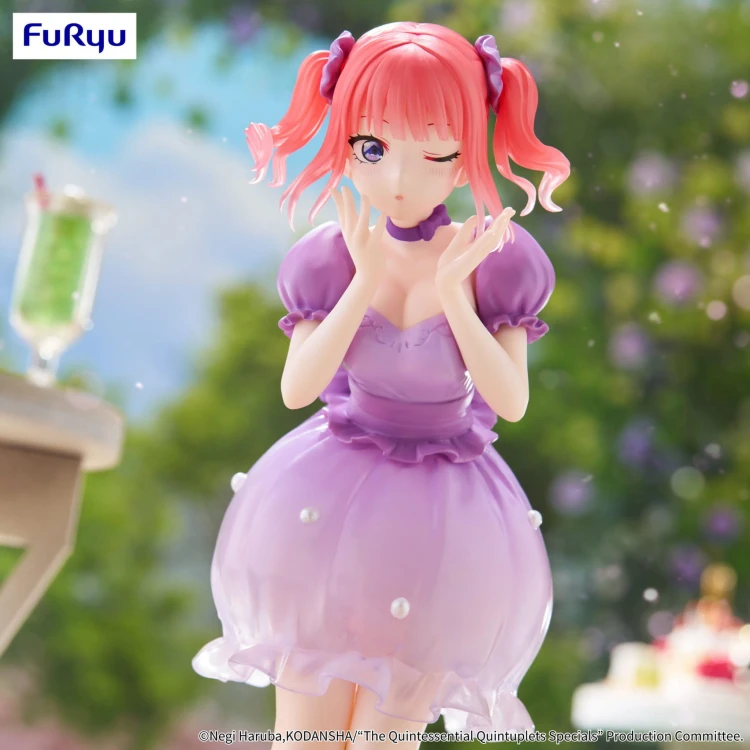 Figurka Nakano Nino z Sposób na pięcioraczki Pastel Dress Ver. 21 cm