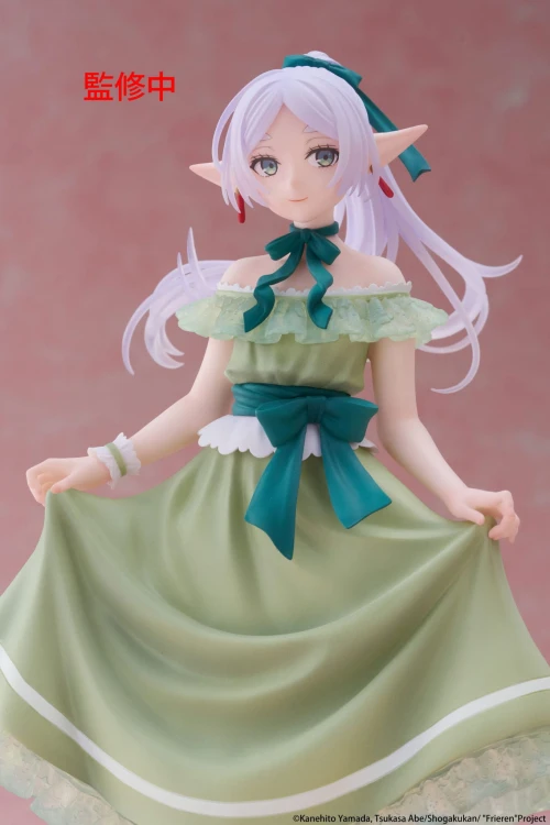 Figurka Frieren z Frieren Beyond Journey's End Party Dress ver. 18 cm